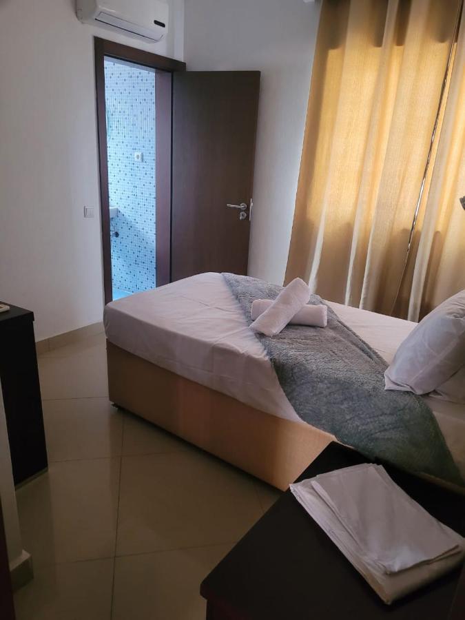 Guest House La Plaza لواندا المظهر الخارجي الصورة